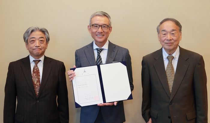 白井一幸氏が客員教授に就任