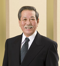 学長　新川 詔夫